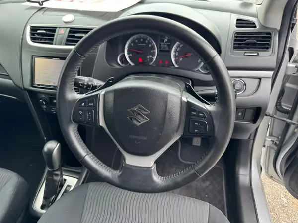 2010 Suzuki Swift Carousel 6
