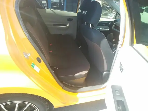 2013 Toyota Aqua Carousel 5