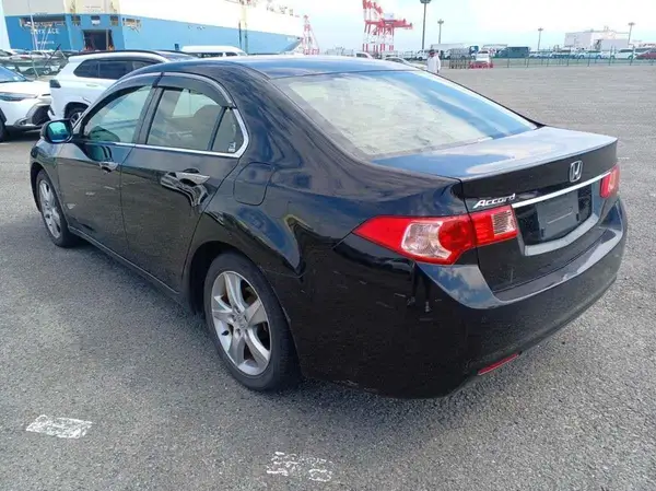 2012 Honda Accord 2.0L SOHC ｉ-VTEC Carousel 2