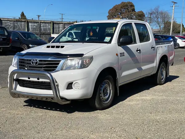 2014 Toyota Hilux 2WD 3.0TD DC UTE 5M Carousel 1