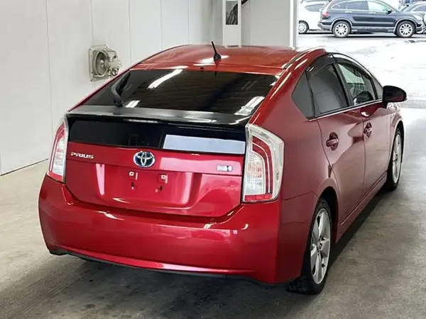 2012 Toyota Prius S Touring Selection Carousel 1