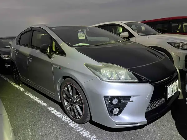 2014 Toyota Prius 5D GS TOURING SELECTION