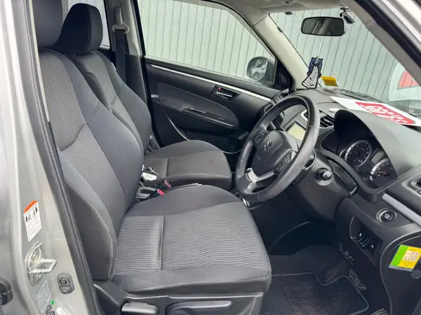 2010 Suzuki Swift Carousel 7