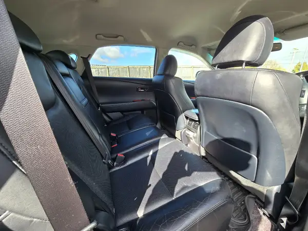 2011 Lexus RX 450h Carousel 3