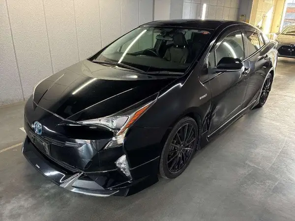2017 Toyota Prius S TOURINGSELECTION