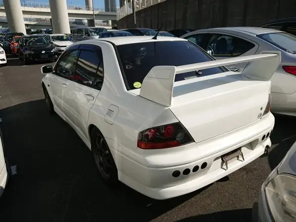 2001 Mitsubishi Lancer Carousel 2