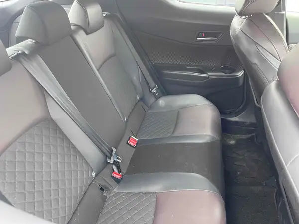 2017 Toyota C-HR Carousel 1