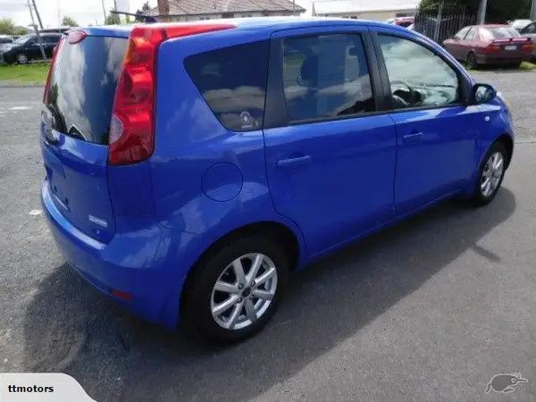 2005 Nissan Note Carousel 5