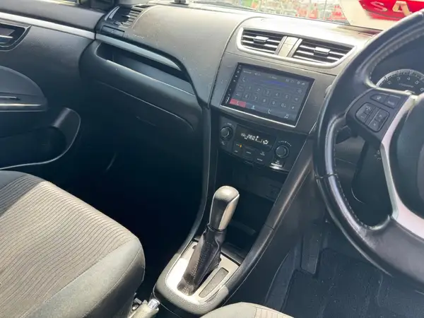 2012 Suzuki Swift Carousel 8