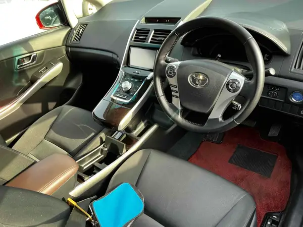 2015 Toyota Sai S C PACKAGE Carousel 3