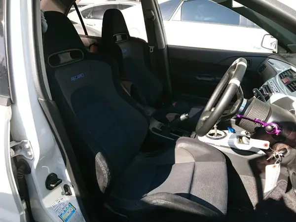2001 Mitsubishi Lancer Carousel 7
