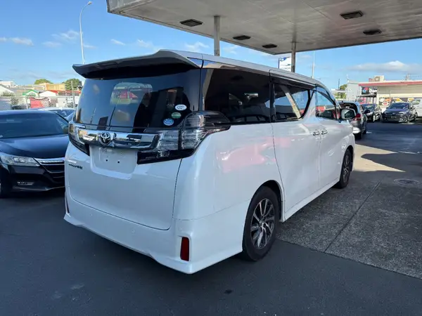 2015 Toyota Vellfire 2.5Z A EDITION WITH SUNROOF Carousel 4