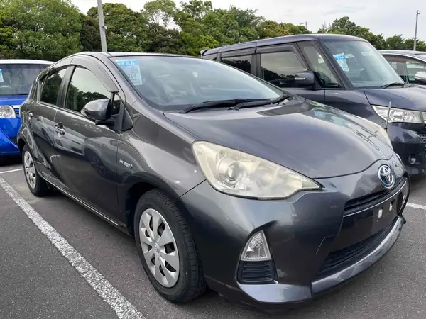 2013 Toyota Aqua