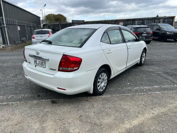2005 Toyota Allion Carousel 4