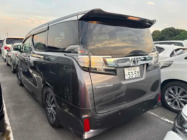 2015 Toyota Vellfire 2.5Z 8SEATS Carousel 3