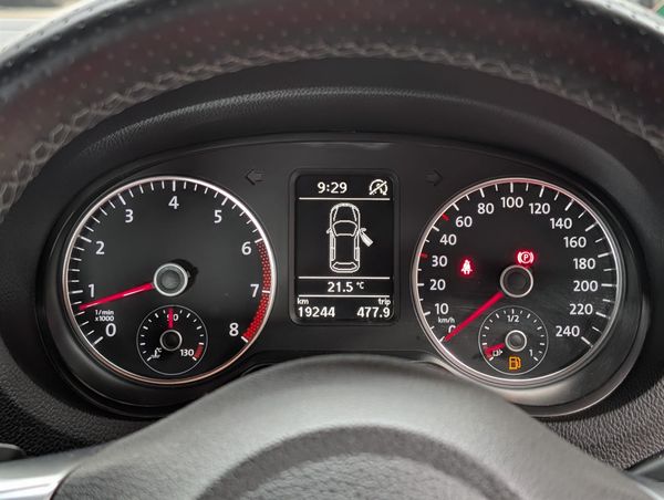 2014 Volkswagen polo GT Carousel 10