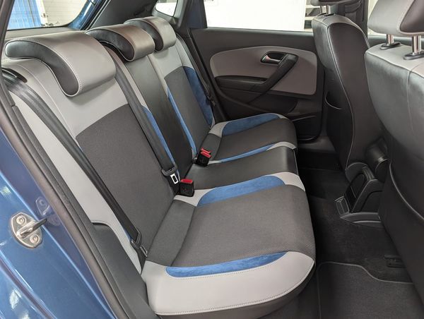 2014 Volkswagen polo GT Carousel 1