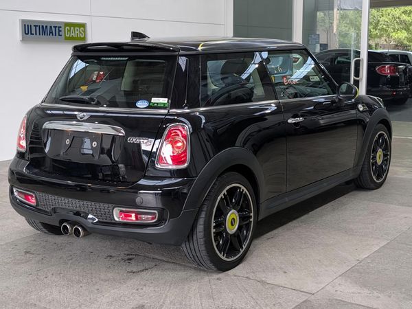 2013 Mini Cooper S Carousel 6