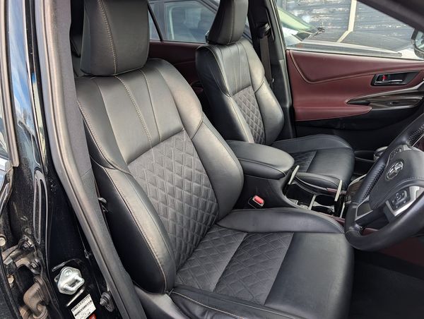 2014 Toyota Harrier Elegance Carousel 10