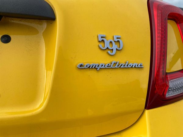 2017 Fiat Abarth Competizone 595 Carousel 17