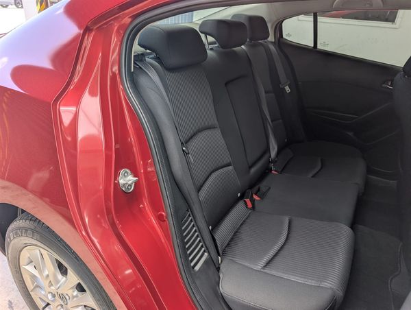 2014 Mazda Axela HYBRID -S Carousel 9