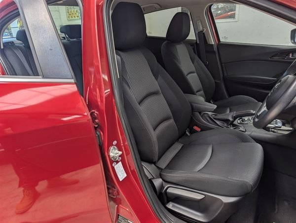 2014 Mazda Axela HYBRID -S Carousel 7