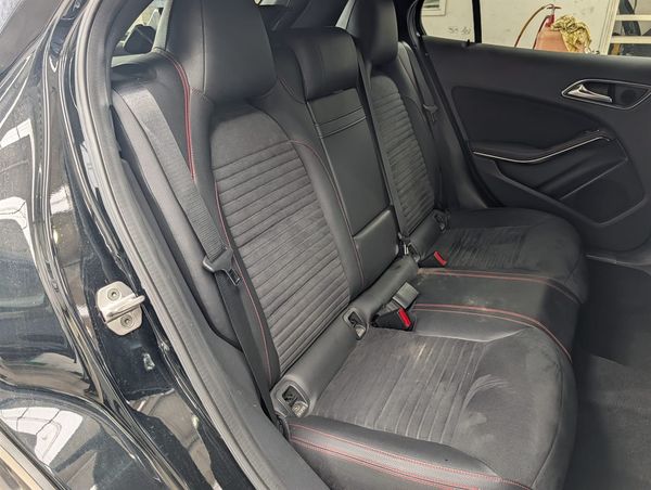 2014 Mercedes-Benz GLA250 Sport 4MATIC Carousel 13