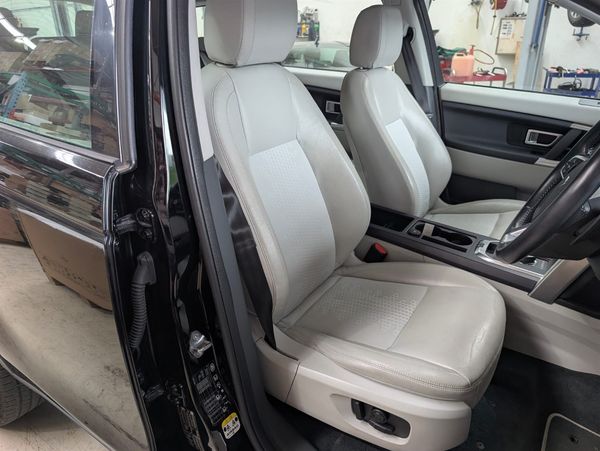 2018 Land Rover Discovery Carousel 8