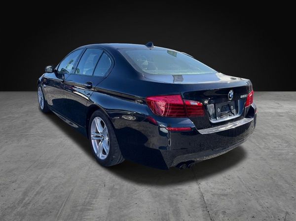 2017 BMW 523i M Sport Carousel 12