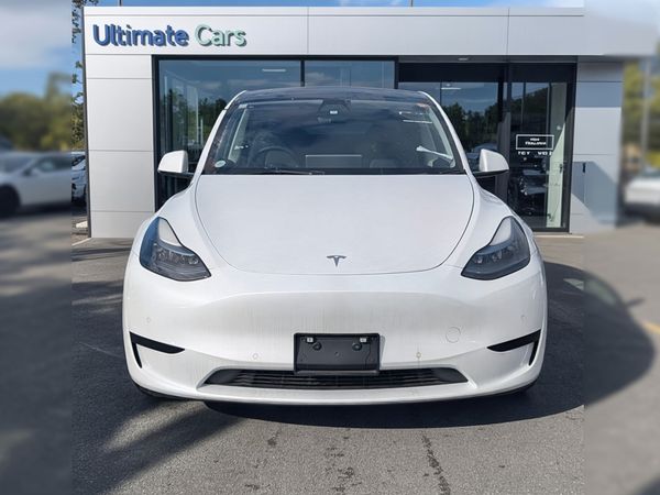 2022 TESLA Model Y Carousel 2