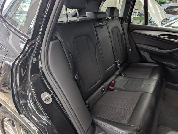 2019 BMW X3 xDrive 20 M Sport Carousel 1