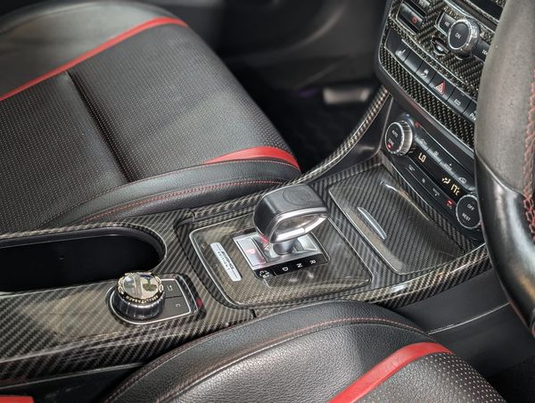 2015 Mercedes-Benz GLA45 AMG Carousel 2