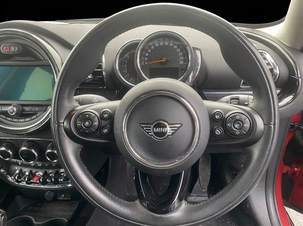 2020 Mini Cooper D Clubman Carousel 1
