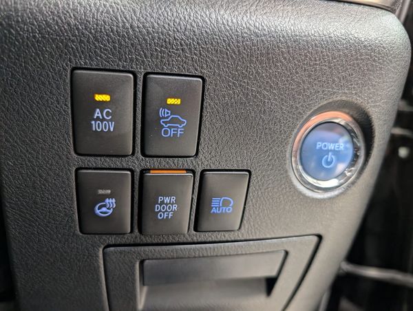 2016 Toyota Alphard Carousel 6