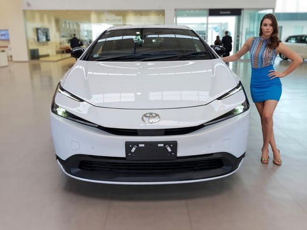2023 Toyota Prius X Carousel 5