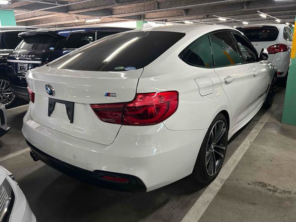 2017 BMW 320I GT Carousel 1