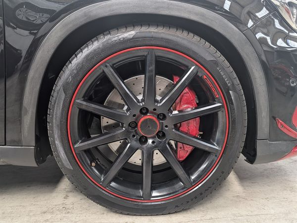 2015 Mercedes-Benz GLA45 AMG Carousel 6