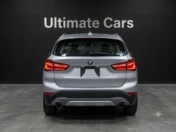 2016 BMW X1 xDrive 20i Carousel 10