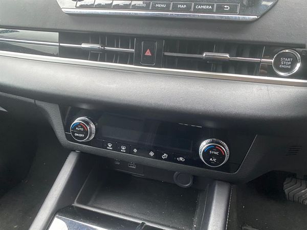 2022 Mitsubishi OUTLANDER LS 2.5P/4WD/CVT Carousel 4
