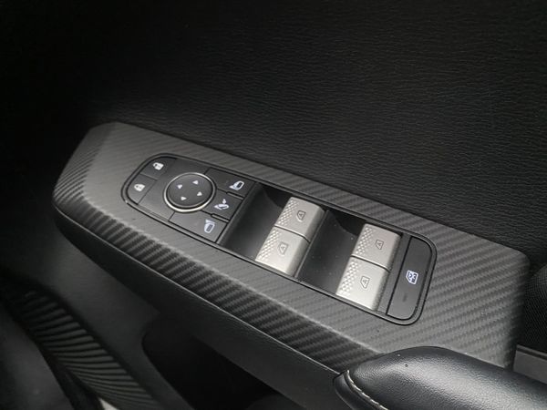 2022 Mitsubishi OUTLANDER LS 2.5P/4WD/CVT Carousel 5