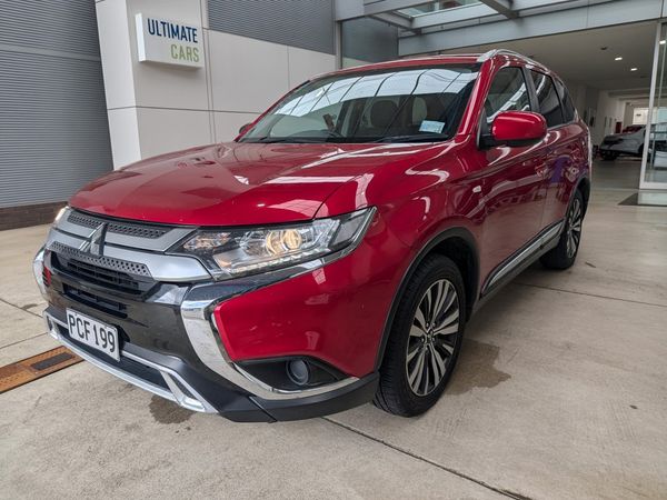 2022 Mitsubishi OUTLANDER Carousel 5