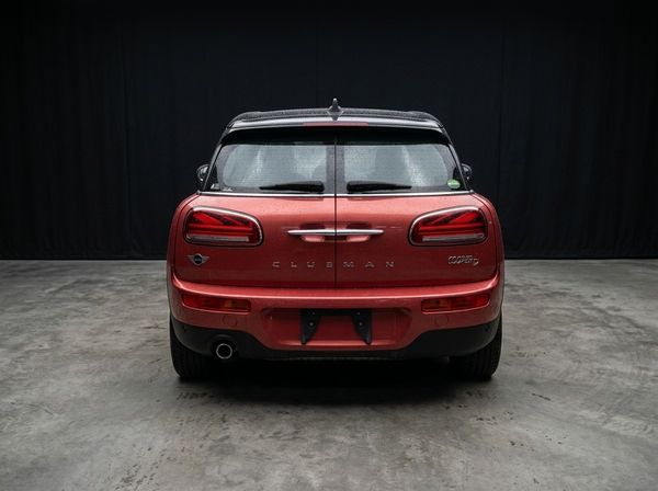 2020 Mini Cooper D Clubman Carousel 15