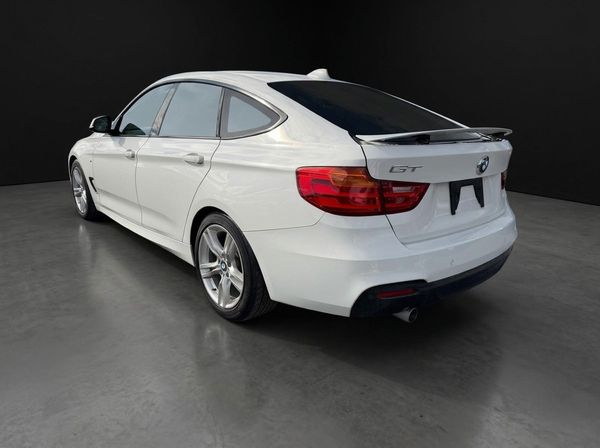 2014 BMW 320i GT M Sport Carousel 14