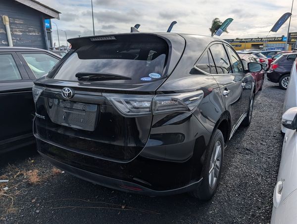 2014 Toyota Harrier Elegance Carousel 7