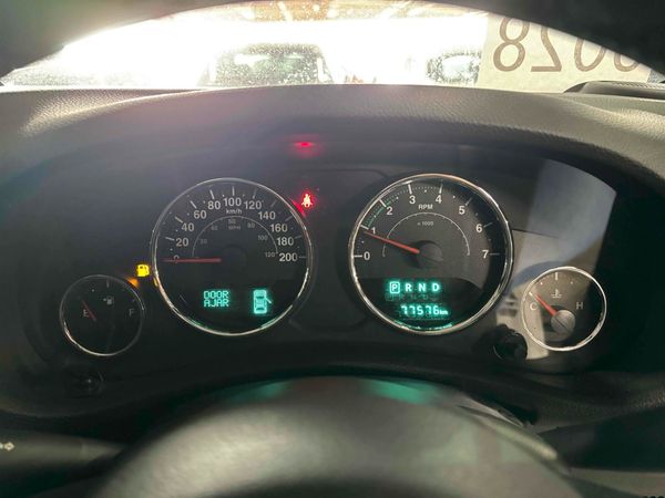 2015 Chrysler Jeep Wrangler Unlimited 4wd Carousel 5