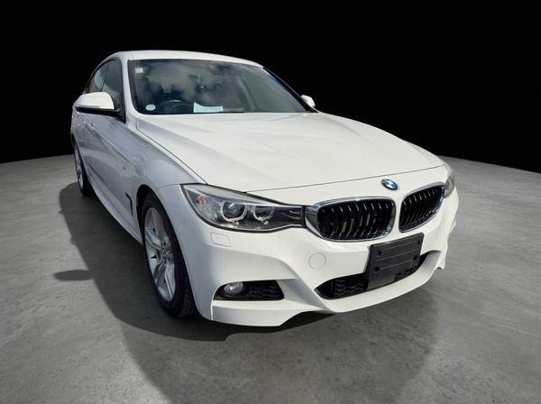 2014 BMW 320i GT M Sport Carousel 13