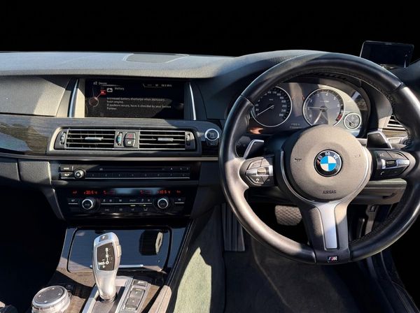 2017 BMW 523i M Sport Carousel 1