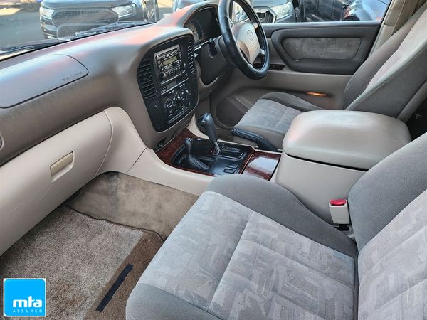 1998 Toyota Landcruiser VX LTD Carousel 4