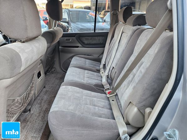 1998 Toyota Landcruiser VX LTD Carousel 8