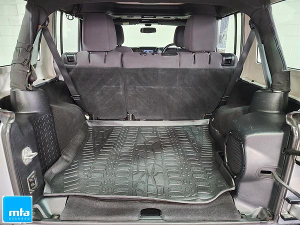 2015 Jeep Wrangler SPORT UNLIMITED 3.6P Carousel 1